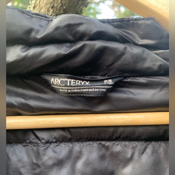 //SOLD// Arc’teryx Centrale Parka - Picture 7 of 12
